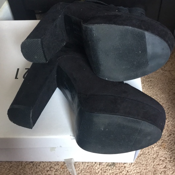 Forever21 platform lace Bootie - Picture 5 of 6